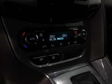 Ford Focus, 2014г, передний привод, робот
