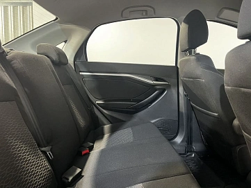 Lada (ВАЗ) Vesta, 2017г, передний привод, механика