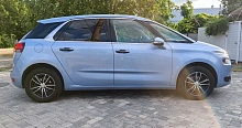 Citroen C4 Picasso, 2015г., передний привод, робот