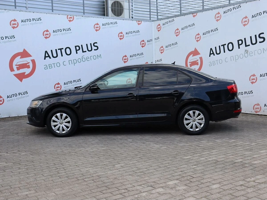 Volkswagen Jetta, 2013г., передний привод, автомат
