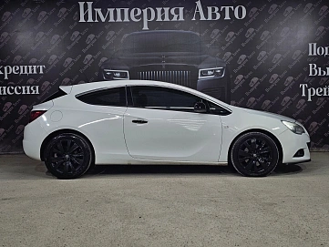 Opel , 2013г., передний привод, автомат