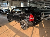 Hyundai Tucson, 2008г., передний привод, механика