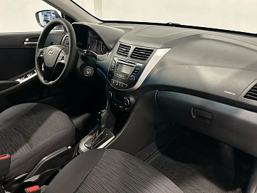 Hyundai Solaris, 2016г, передний привод, автомат