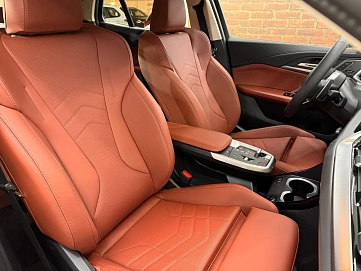 BMW X2, 2025г, передний привод, робот