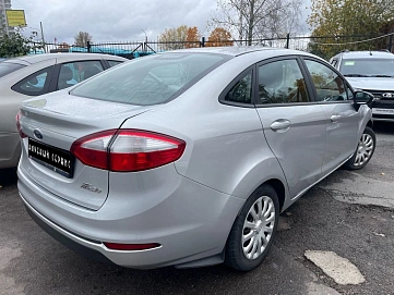 Ford Fiesta, 2016г, передний привод, робот