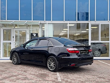 Toyota Camry, 2017г, передний привод, автомат
