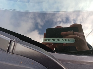 Dodge Challenger, 2019г, полный привод, автомат