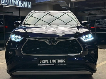 Toyota Highlander, 2025г, полный привод, автомат