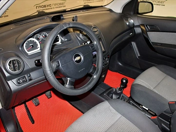 Chevrolet Aveo, 2011г, передний привод, механика
