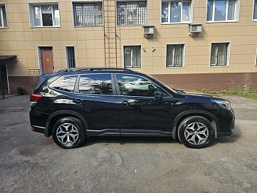 Subaru Forester, 2019г, полный привод, вариатор