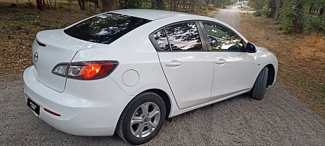 Mazda 3, 2013г, передний привод, автомат
