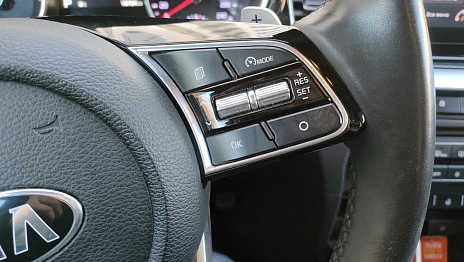 Kia Ceed, 2021г, передний привод, робот