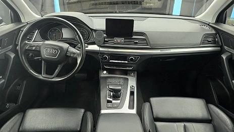 Audi Q5, 2018г, полный привод, робот
