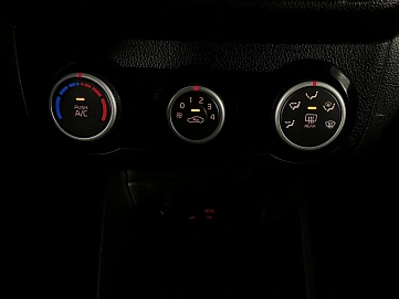 Kia Rio, 2016г, передний привод, механика