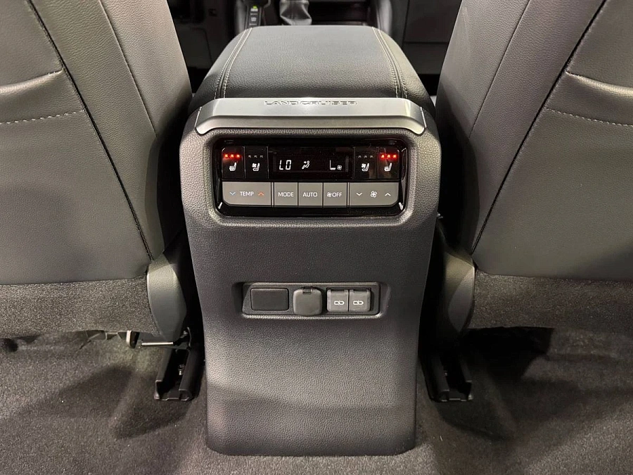 Toyota Land Cruiser Prado, 2025г., полный привод, автомат