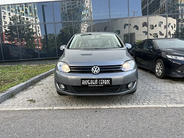 Volkswagen Golf Plus, 2013г, передний привод, робот