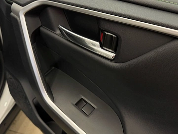 Toyota RAV4, 2024г, полный привод, вариатор