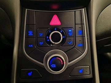 Hyundai Elantra, 2014г, передний привод, механика