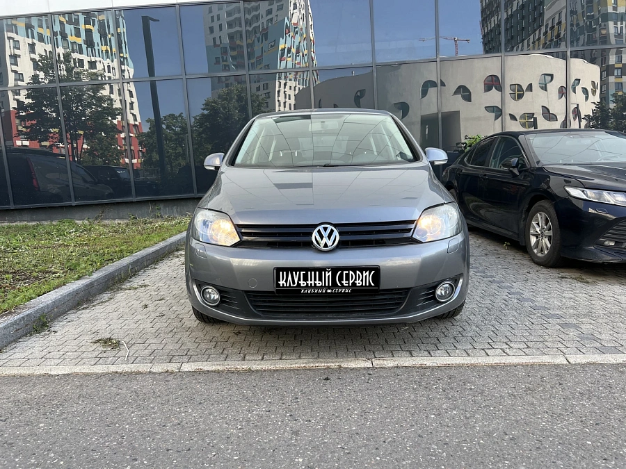 Volkswagen Golf Plus, 2013г., передний привод, робот