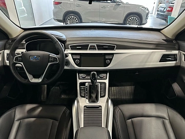 Geely Atlas, 2021г, передний привод, автомат