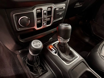 Jeep Wrangler, 2018г, полный привод, автомат