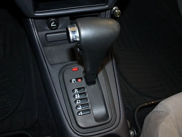 Nissan Almera, 2002г, передний привод, автомат