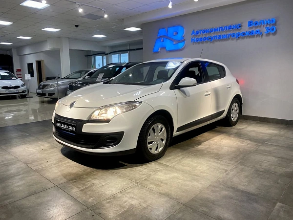 Renault Megane, 2014г., передний привод, механика