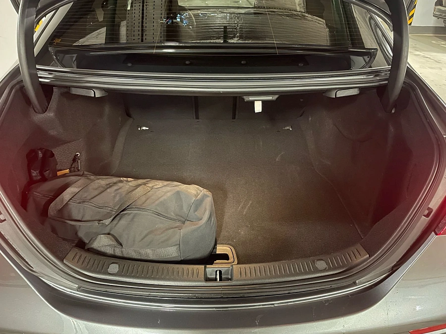 Mercedes-Benz E-Класс, 2022г., полный привод, автомат