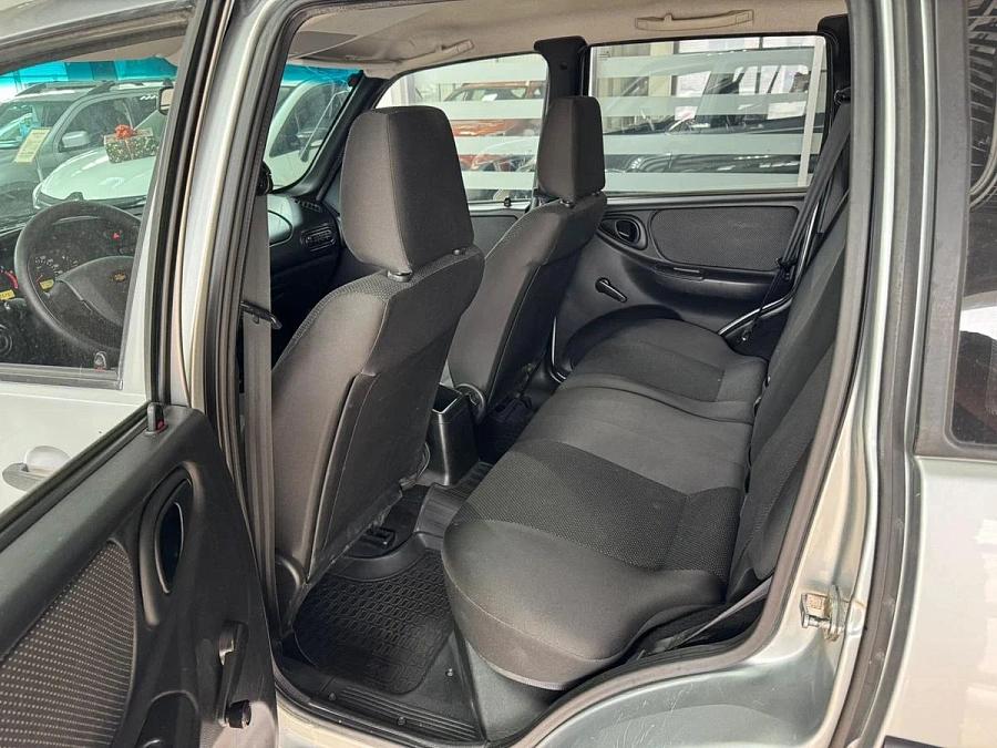 Chevrolet Niva, 2015г., полный привод, механика