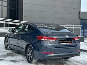 Hyundai Elantra, 2016г., передний привод, автомат