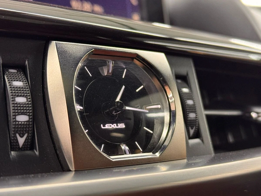 Lexus LX, 2017г., полный привод, автомат