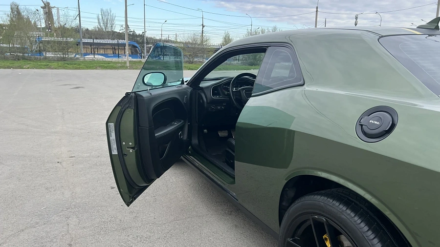 Dodge Challenger, 2020г., задний привод, автомат