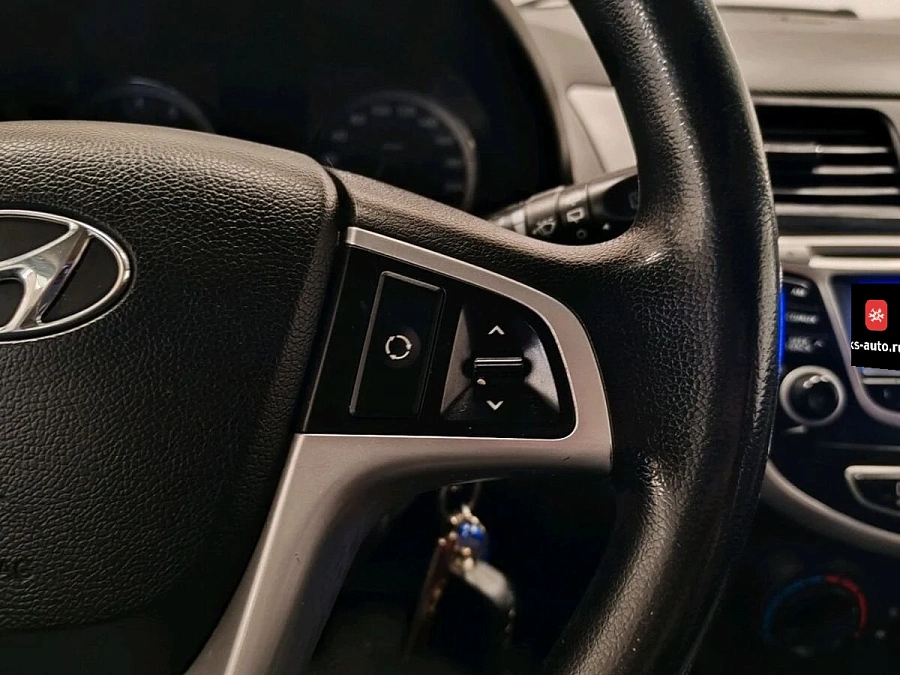 Hyundai Solaris, 2011г., передний привод, механика