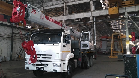 Челябинец КС 55732, 2025г