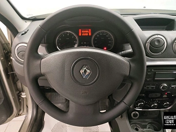 Renault Duster, 2012г, полный привод, механика