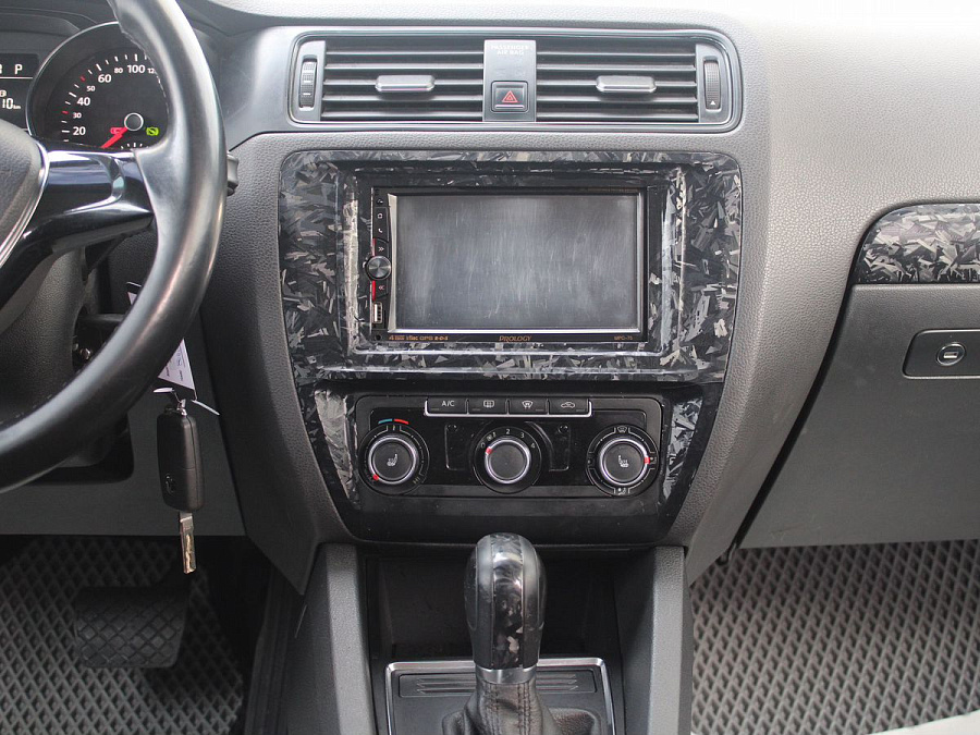 Volkswagen Jetta, 2016г., передний привод, автомат