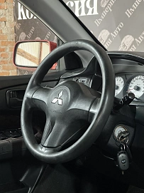 Mitsubishi Lancer, 2006г, передний привод, автомат
