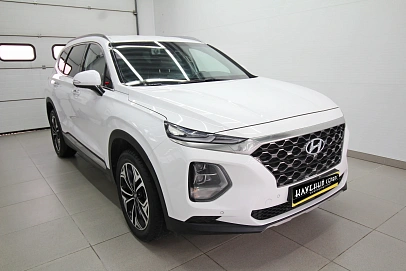 Hyundai Santa Fe, 2019г, передний привод, автомат