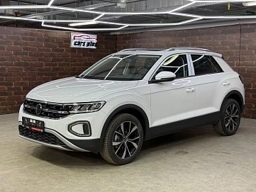 Volkswagen T-Roc, 2025г., передний привод, робот