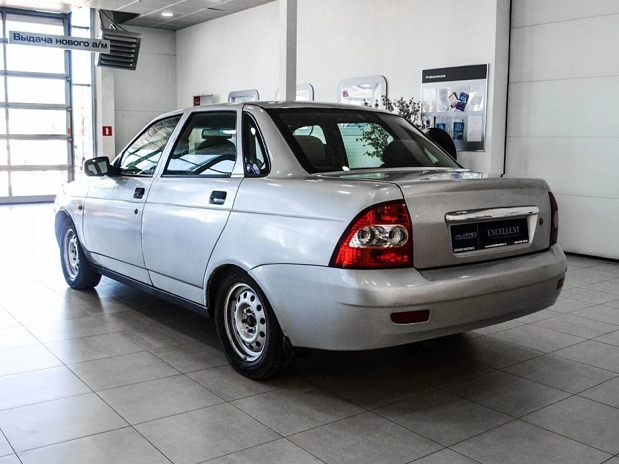 Lada (ВАЗ) , 2008г., передний привод, механика