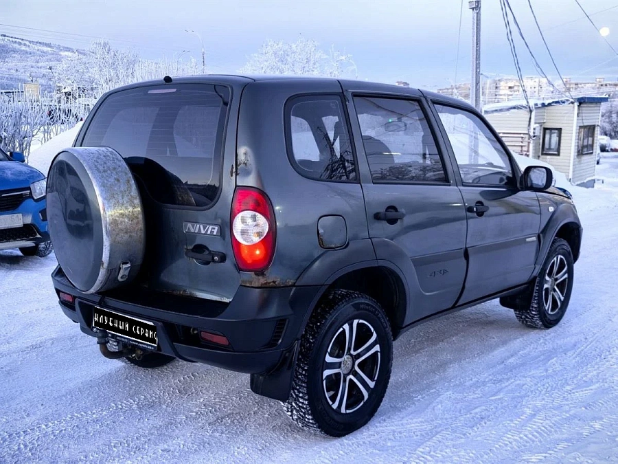 Chevrolet Niva, 2011г., полный привод, механика
