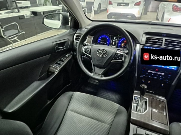 Toyota Camry, 2017г, передний привод, автомат