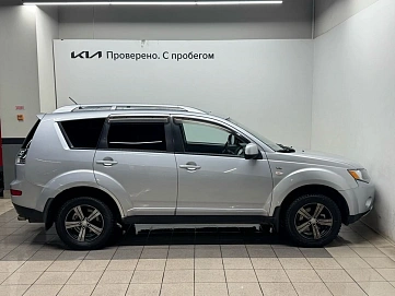 Mitsubishi Outlander, 2008г, полный привод, автомат