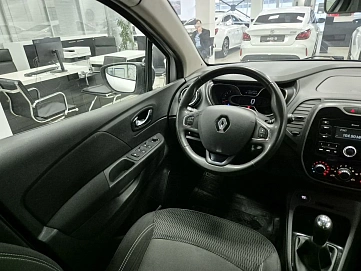 Renault Kaptur, 2017г, передний привод, механика