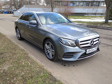 Mercedes-Benz E-Класс, 2018г, полный привод, автомат