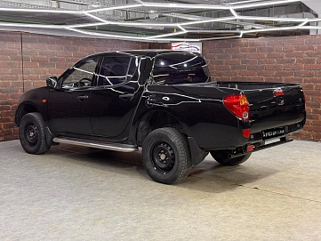 Mitsubishi L200, 2008г, полный привод, механика