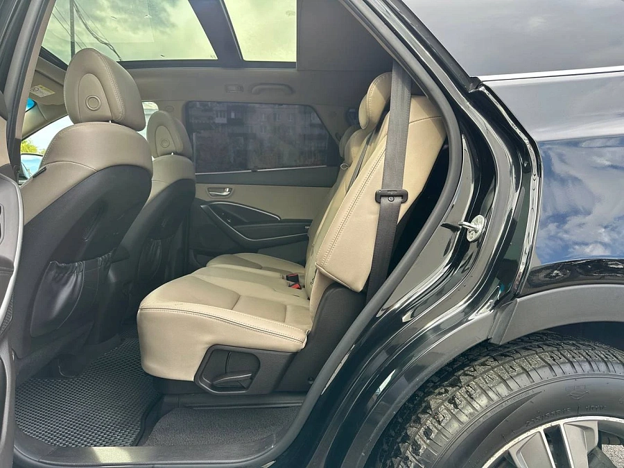 Hyundai Santa Fe, 2014г., полный привод, автомат