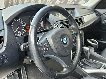 BMW X1, 2010г, полный привод, автомат