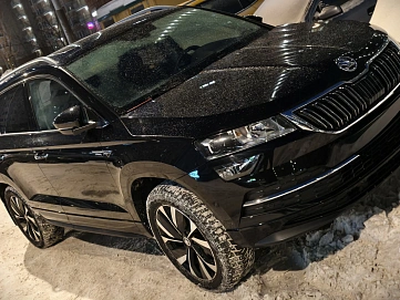 Skoda Karoq, 2022г, передний привод, робот