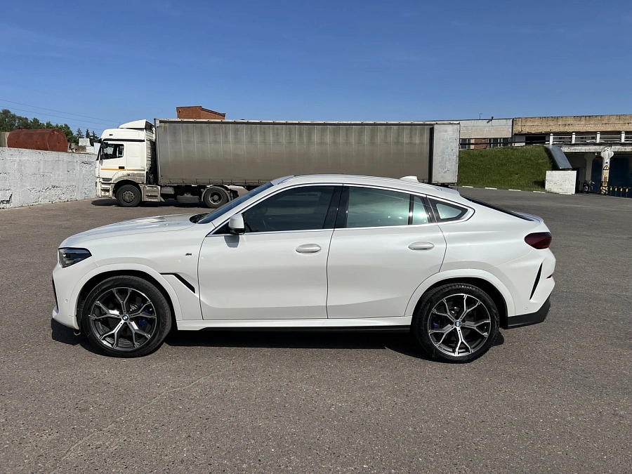 BMW X6, 2019г., полный привод, автомат